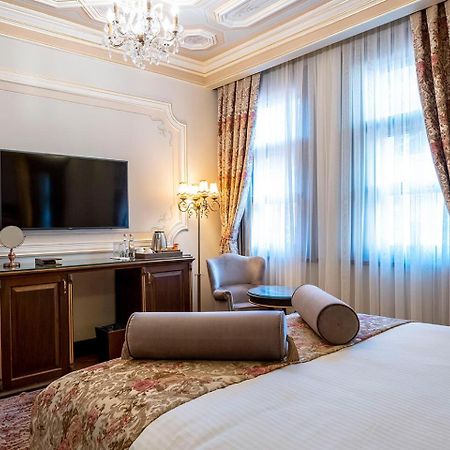 Ortakoey Hotel Стамбул Екстер'єр фото